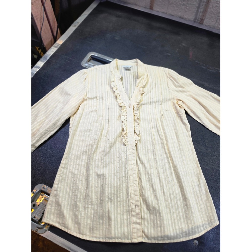 Hannah Cream Dobby Stripe Ruffle V-Neck Cotton Blouse Womens Medium RN 69271